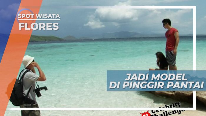 Cekrak Cekrek, Menjadi Foto Model di Pinggir Pantai, Flores