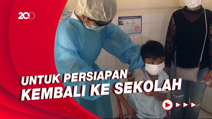 Kamboja Berikan Vaksin Sinovac pada Anak 6-11 Tahun