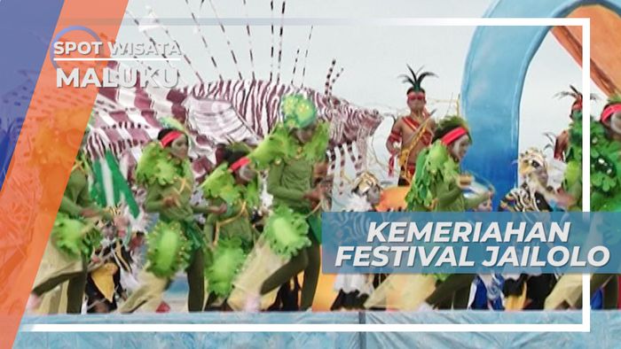 Cabaret on The Sea, Kemewahan Pertunjukan Seni dalam Festival Jailolo di Halmahera Barat