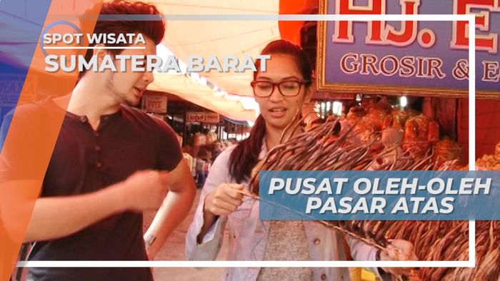 Belut Kering Bak Rambut Berurai, Buah Tangan Andalan Pasar Atas Kota Bukittinggi Sumatera Barat 