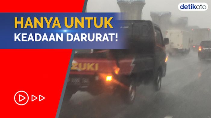 Awas Salah Kaprah! Ini Aturan Penggunaan Lampu Hazard yang Benar