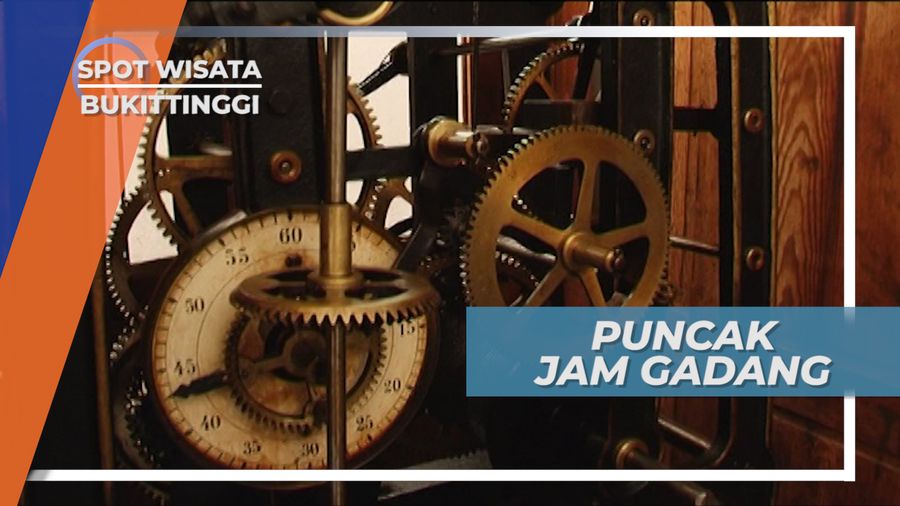 Naik ke Puncak Jam Gadang Bukittinggi, Melihat Lonceng dan Jam Dari Dekat
