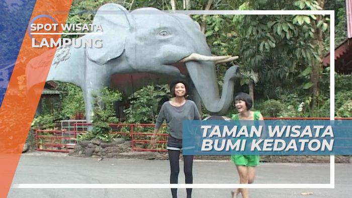 Berwisata di Taman Bumi Kedaton Lampung, Melihat Si Belalai Panjang