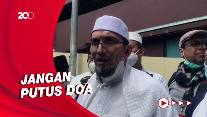 Telah Bebas, Eks Ketum FPI: Kita Doakan Habib Rizieq Menyusul