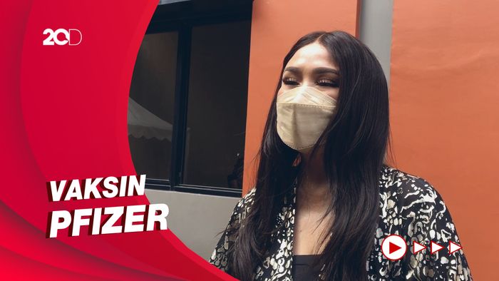 Titi DJ Lega Bisa Vaksinasi Dosis Pertama Meski Idap Autoimun