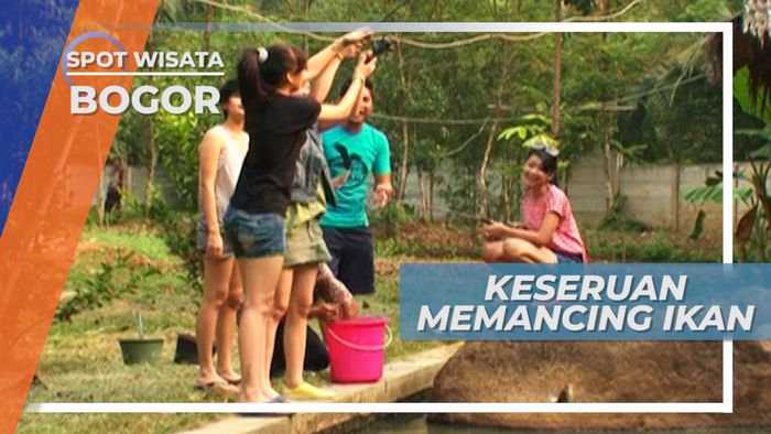 Pasang Umpan Lempar Kail, Serunya Mancing Ikan di Kampug Wisata Ciampea, Bogor