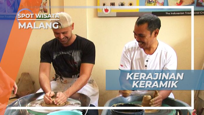 Mencoba Membuat Kerajinan Keramik, Kota Malang Jawa Timur