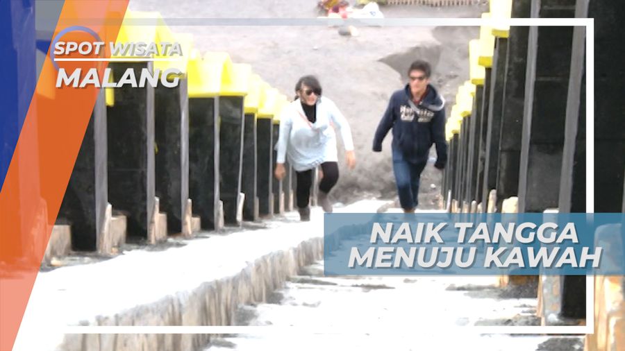 Ratusan Anak Tangga Sebagai Tantangan untuk Menikmati Pemandangan Gunung Bromo, Malang