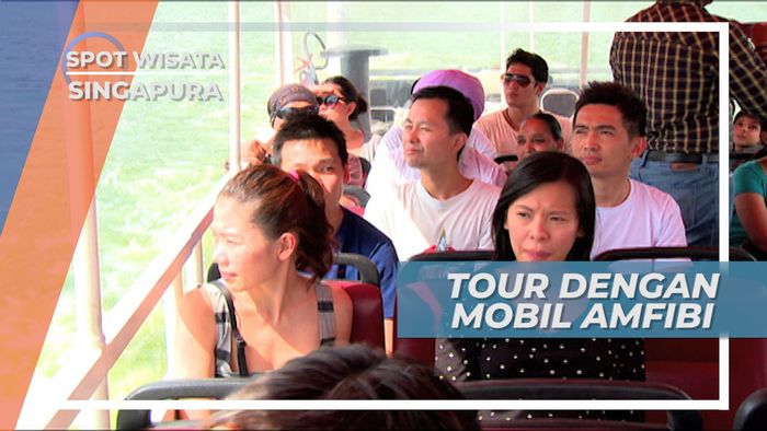 Serunya Naik Mobil Bebek Keliling Singapura