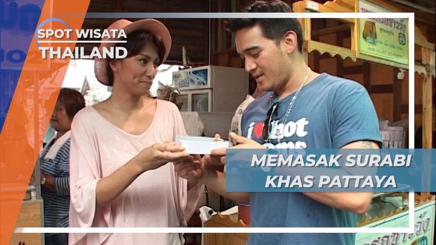 Memasak Surabi Khas Thailand ala Floating Market Pattaya 