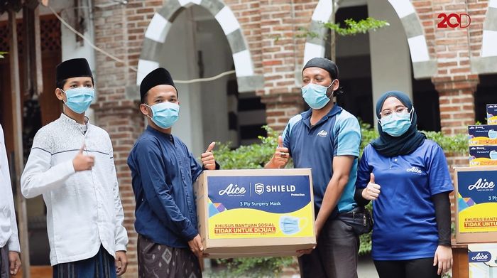 Aice & Kemendikbud Bagikan 2 Juta Masker untuk Sekolah Tatap Muka