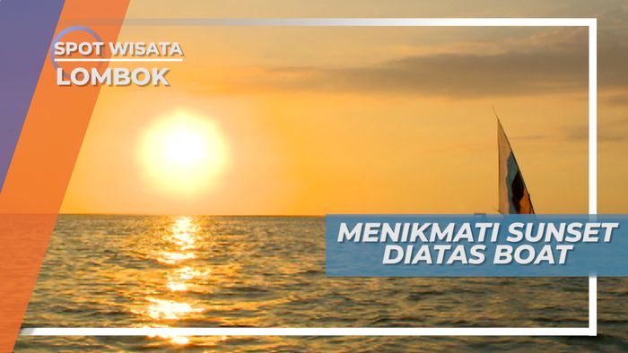 Romantisme Senja Pantai Lombok di Atas Perahu