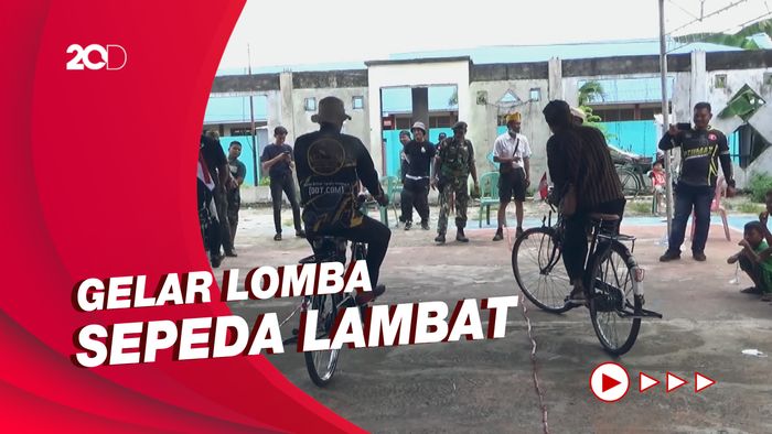 Keseruan Komunitas Sepeda Onthel Pinrang Peringati Hari Pahlawan