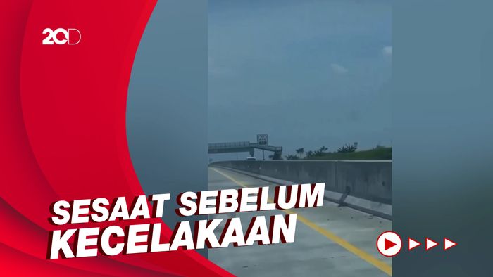 Sopir Vanessa Angel Akui Main HP Saat Mengemudi