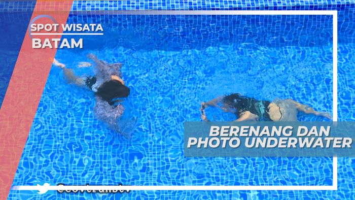 Niatnya Hati Berenang, Namun Jiwa Narsis Meronta-Ronta Untuk Sesi Foto Bawah Air di Batam