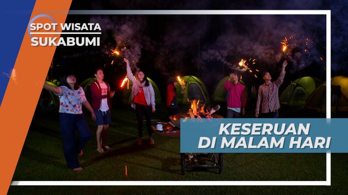 Main Kembang Api Seru di Malam Hari, Sukabumi