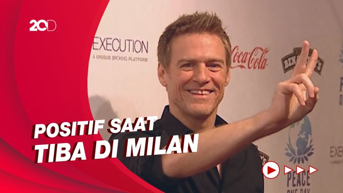 Bryan Adams Terpapar Covid-19, Dua Kali Dalam Sebulan