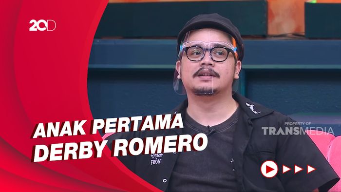 Istri Derby Romero akan Melahirkan Januari 2022