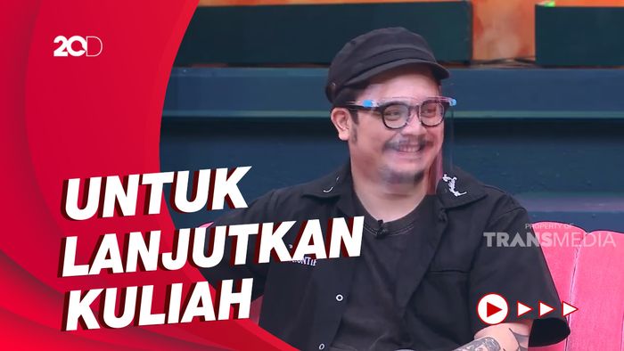 Lama Tak Kelihatan, Derby Romero Kini Tinggal di Singapura