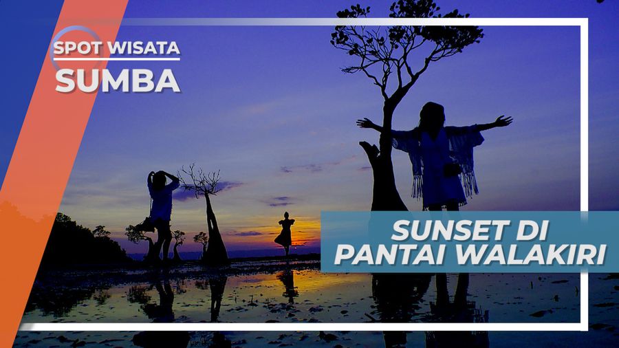 Sinar Matahari Senja yang Indah di Pantai Walakiri, Sumba