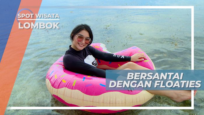 Mengapung Cantik di Tepi Pantai Gili Air Lombok