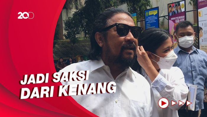 Momen Naysilla Mirdad dan Jamal Mirdad Hadiri Sidang Cerai Kenang