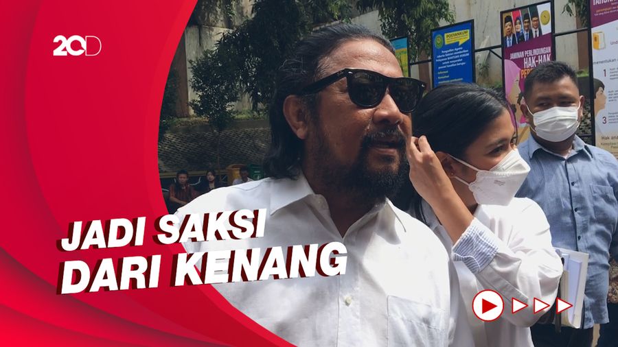 Momen Naysilla Mirdad dan Jamal Mirdad Hadiri Sidang Cerai Kenang