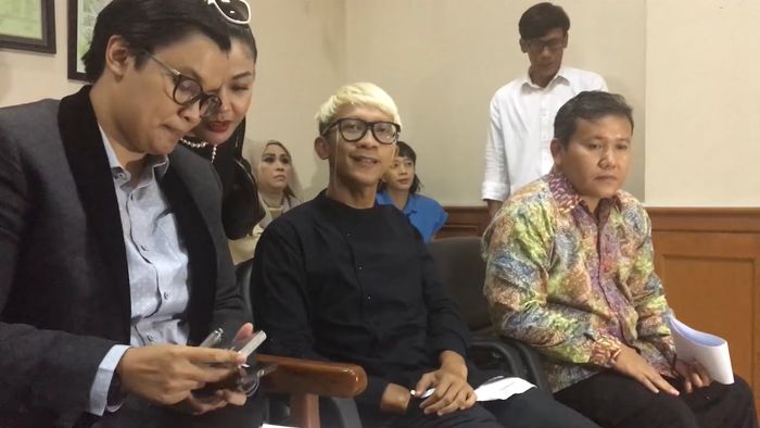 Aming Blak-blakan Kenapa Tak Sanggup Nafkahi Evelyn