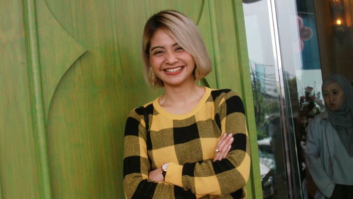 Tiwi eks T2 Gugat Cerai Suami