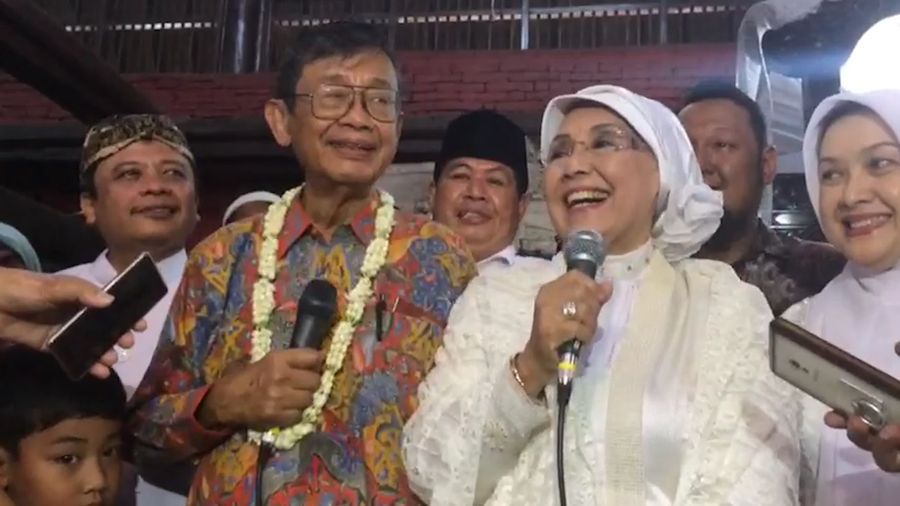 Kata Nani dan Ajip Rosidi Soal Pernikahan Mereka
