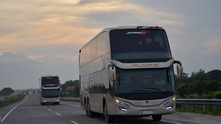 Bus Akap Tingkat, Wow Keren!