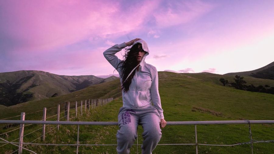 Jadi Kontroversi, Model Playboy Pose Tanpa Busana di New Zealand