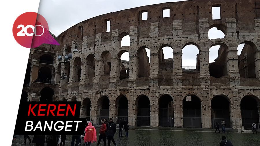 Napak Tilas Arena Gladiator di Colloseum 