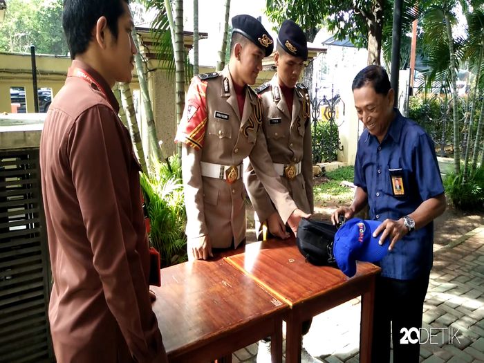 Pengamanan di Mabes Polri Ditingkatkan
