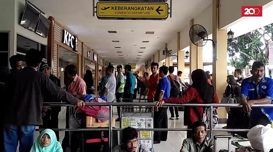 Bandara Adisutjipto Ditutup, Penumpang Menumpuk