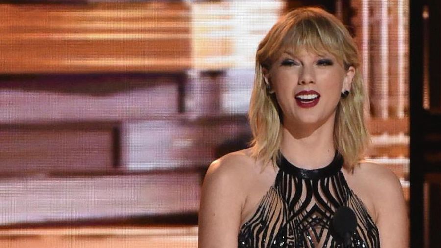 Taylor Swift Pamer Video di Kamar Hotel Bersama Zayn Malik