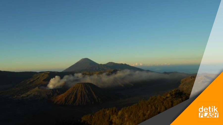 Menikmati Sunrise di Bromo dari Puncak Penanjakan