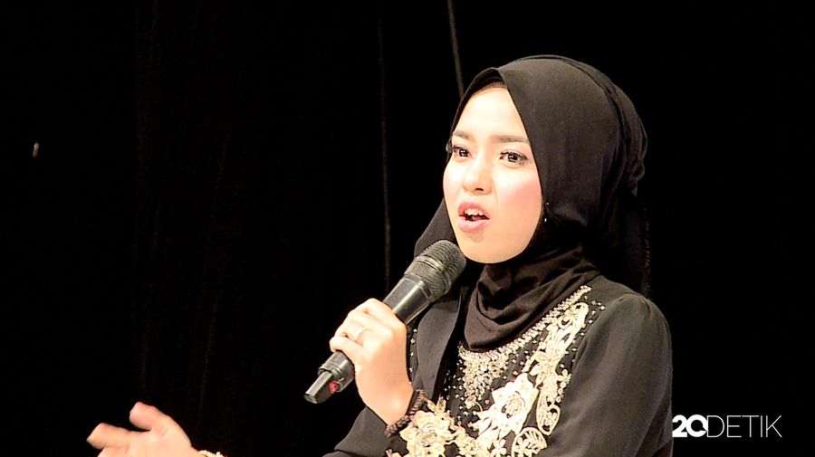 50 Besar Sunsilk Hijab Hunt 2017 - Dinda Pratiwi