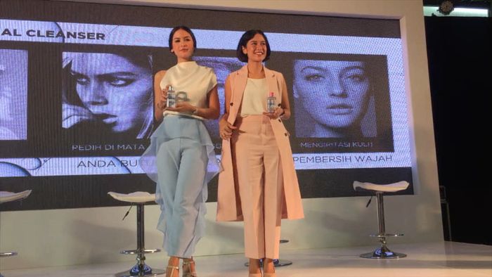 Ini Arti Cantik Bagi Maudy Ayunda dan Dian Sastro