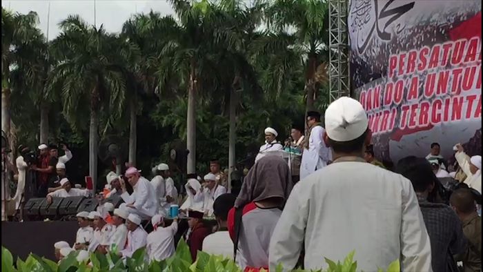Kapolri Bandingkan Penanganan Kasus Ahok dengan KPK