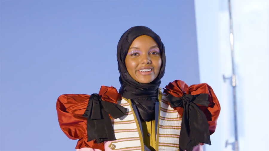 Halima Aden, Model Hijab Pertama yang Jadi Cover ‘Allure’