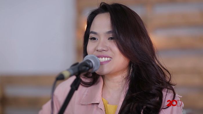 Sheryl Sheinafia Gaet Rizky Febian dan Chandra Liow di Sweet Talk