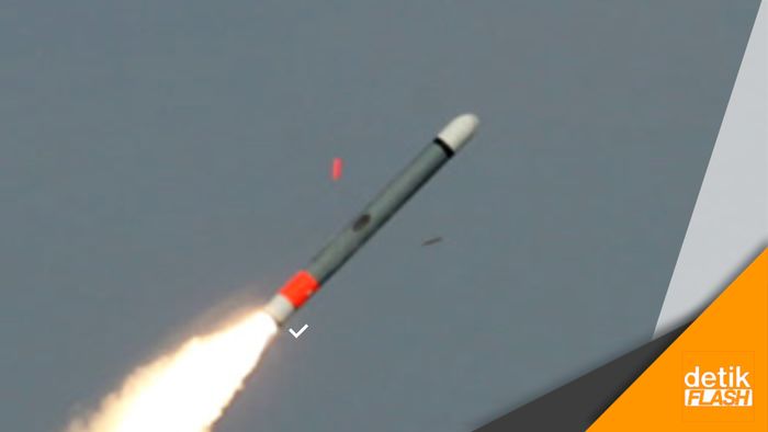 Di Balik Penyerangan Rudal Tomahawk ke Suriah