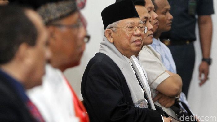 Saat Maruf Amin Dikonfrontir Pembela Ahok Soal Telpon SBY