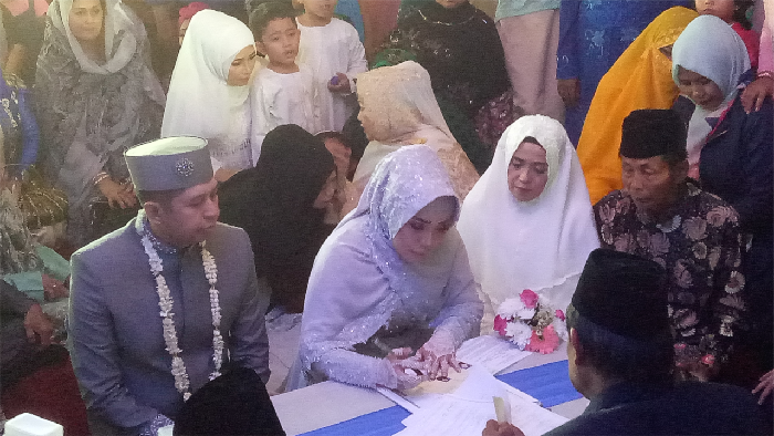 Ini Alasan Muzdhalifah Ingin Bercerai dari Kairil Anwar