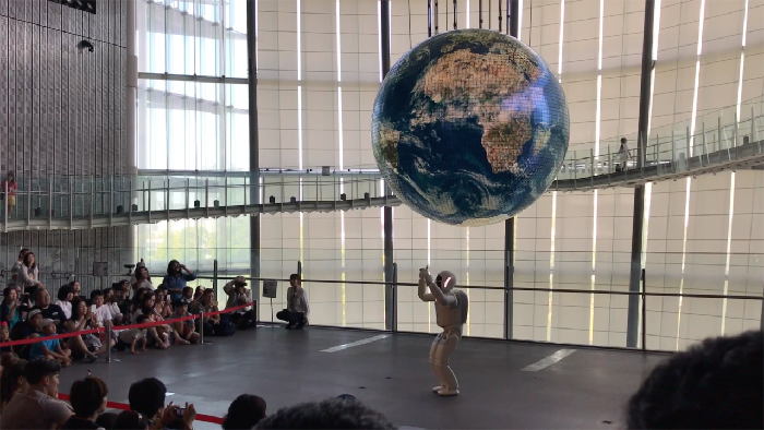 Mengenal Dunia Science dan Teknologi di Museum Miraikan Tokyo