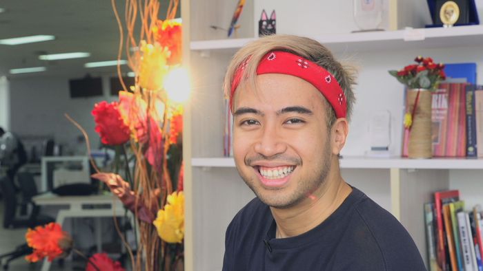 18 Fun Questions Bersama Vidi Aldiano