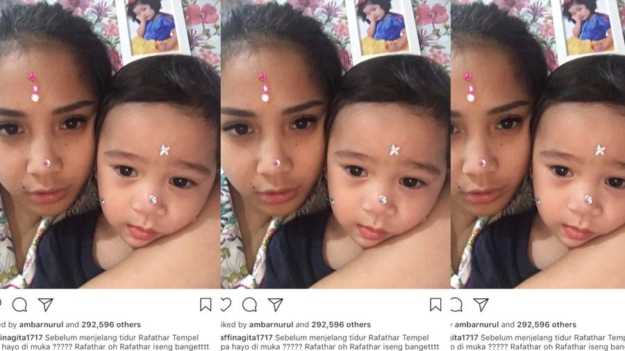 Ada Foto Anak Ayu Ting Ting di Kamar Raffi?