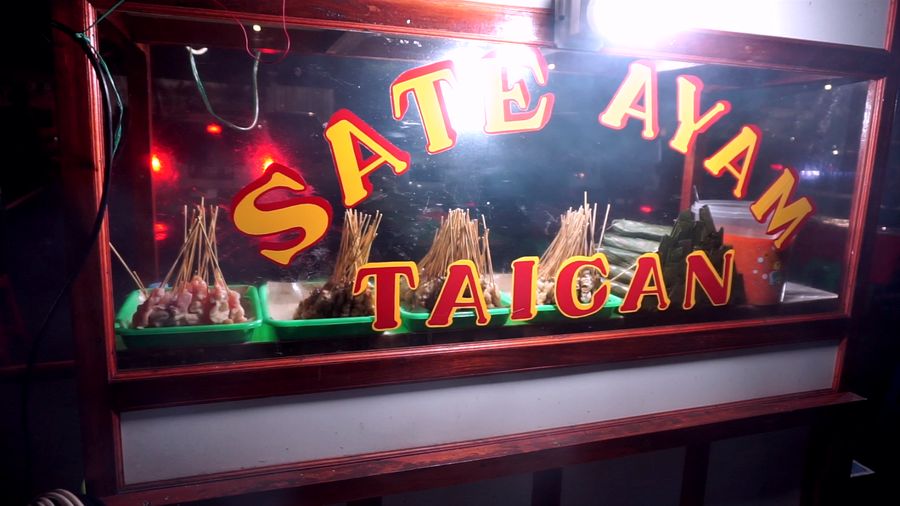 Mencicip Sate Taichan Senayan yang Super Ngehits