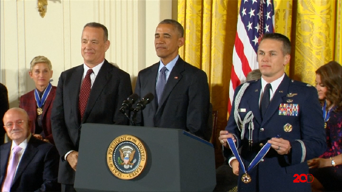 Tom Hanks, Ellen hingga Michael Jordan Terima Medal of Freedom dari Obama